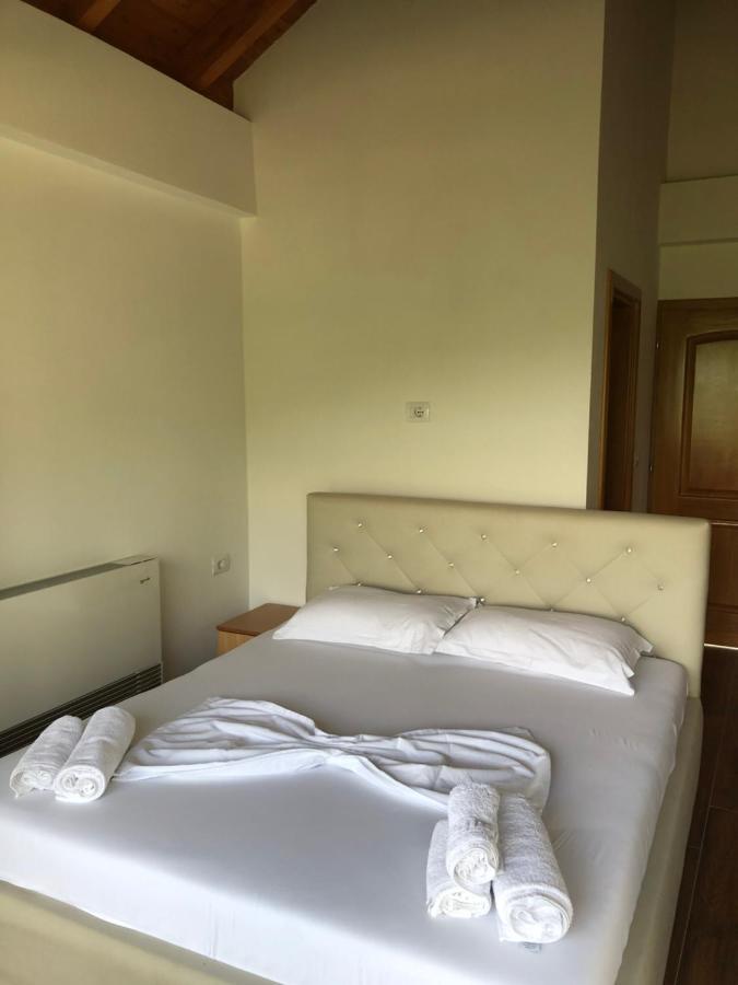 Bujtina Vrenezi Hotel Peshkopi Luaran gambar